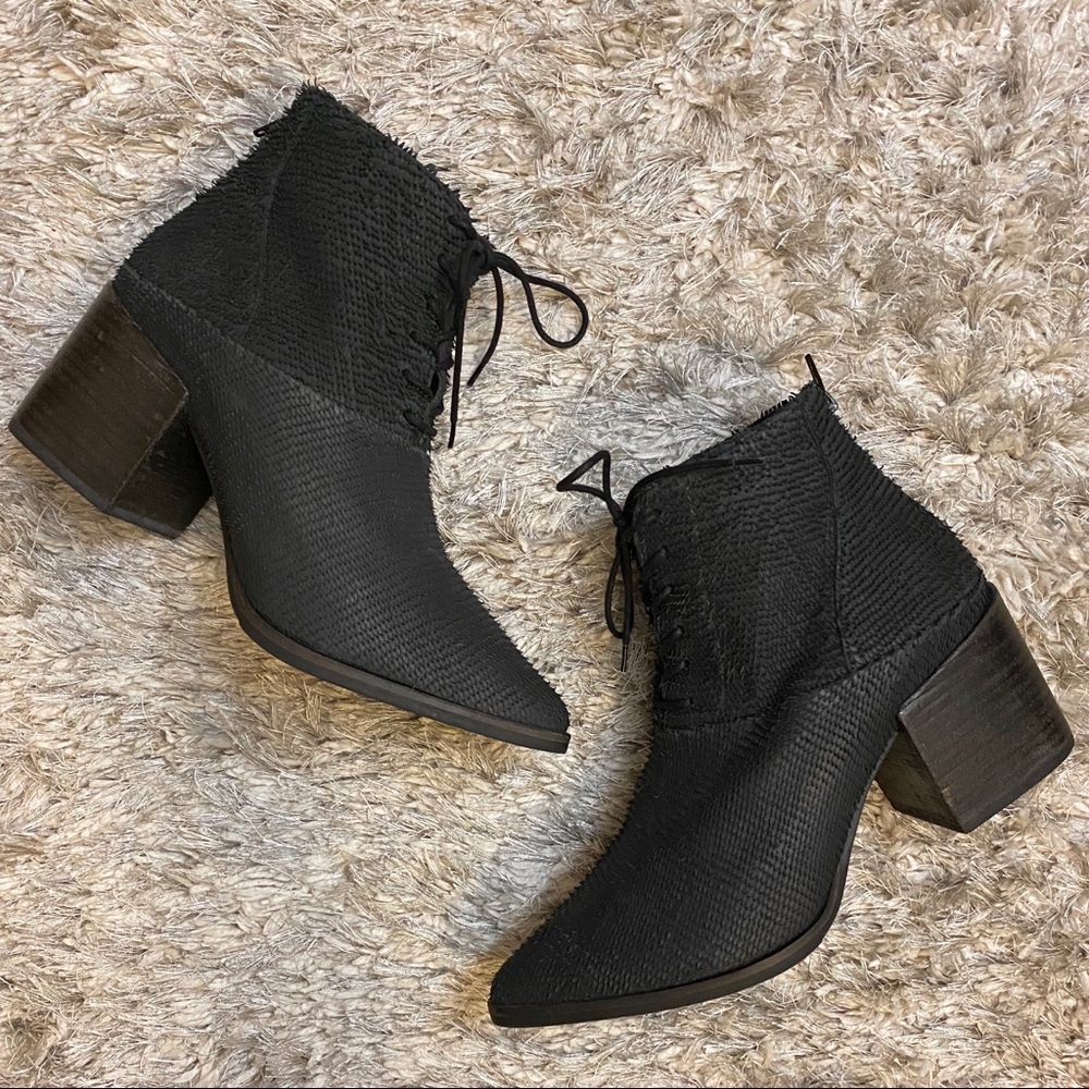 Matisse Vixen Lace-Up Bootie